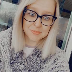 Meet your Posher, Brittney